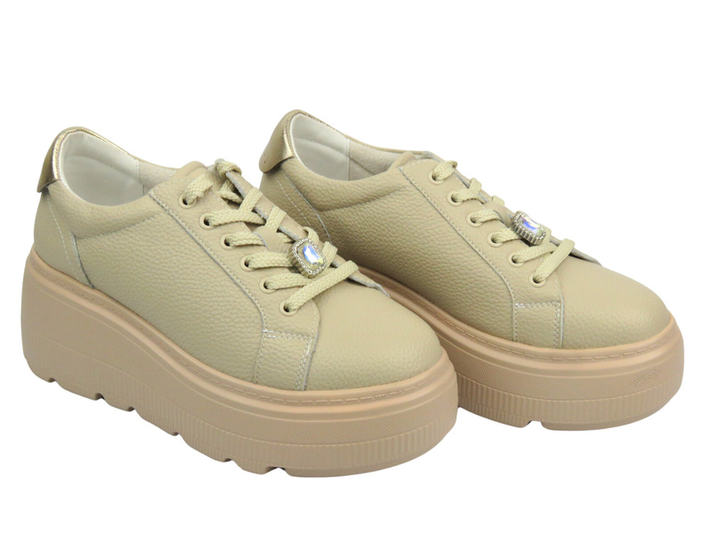 Skórzane sneakersy damskie na platformie - Cambell 25-00638, beżowe