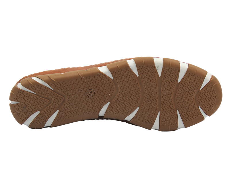 Skórzane, ażurowe półbuty damskie wiosenne - Nika Komfort HS475 khaki