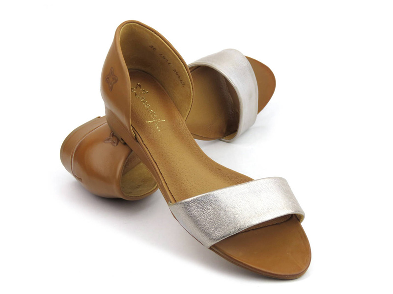 Sandały damskie na niskim koturnie - MACIEJKA 01971-45, brązowo-srebrne