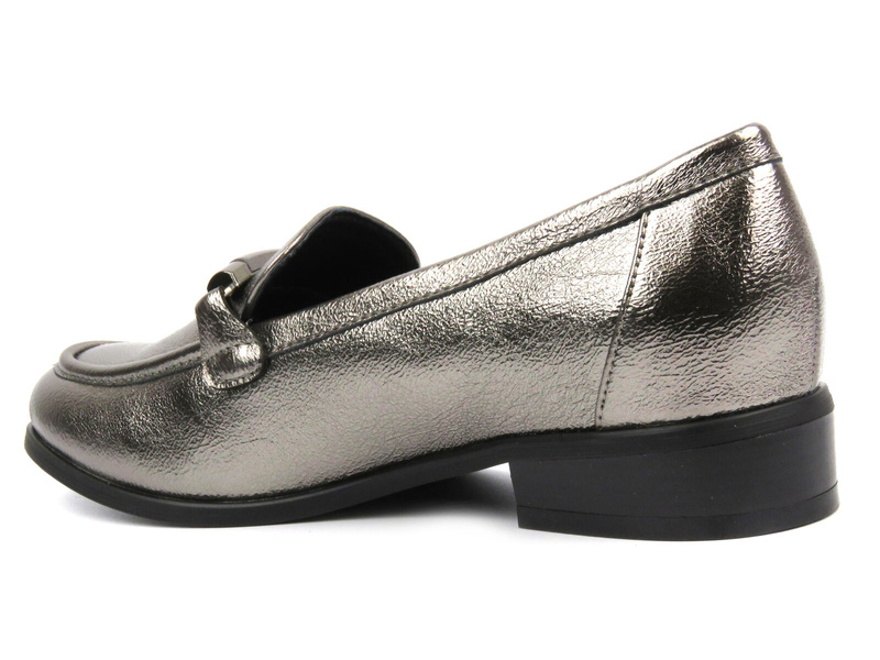 Półbuty, loafersy damskie Potocki 24-12065, metaliczne