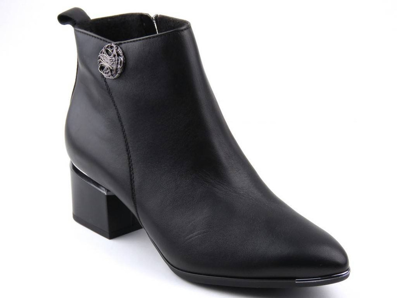 Skórzane botki damskie w stylu retro - Kordel 1966, czarne