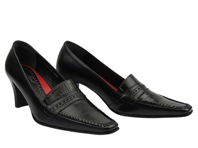 Skórzane czółenka na niskim obcasie czarne EXCELLENT 799