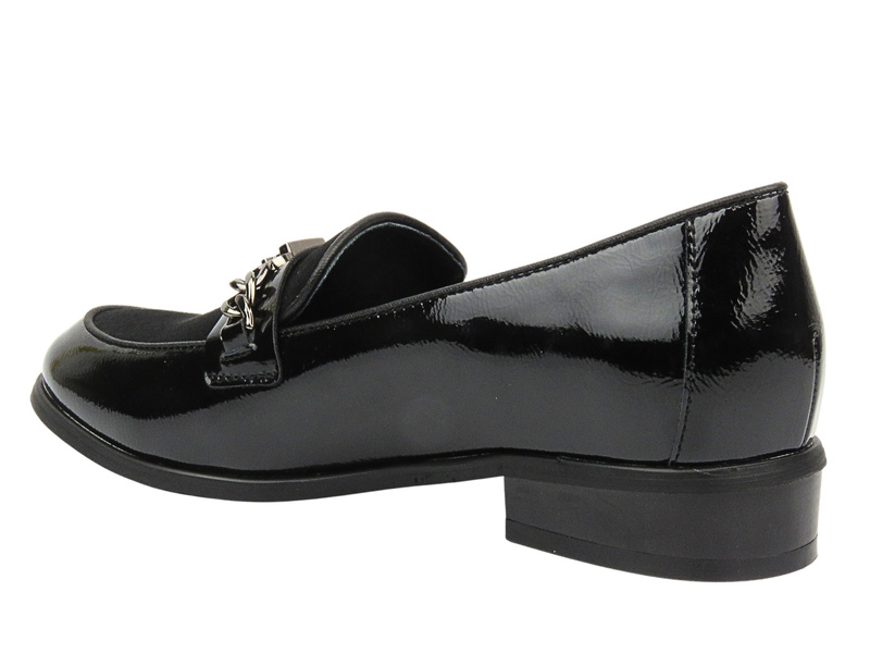 Mokasyny, loafersy damskie lakierowane - Potocki 24-12309, czarne-wsuwane