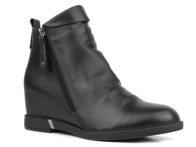 Skórzane botki damskie na koturnie - Venezia 3534 R001, czarne