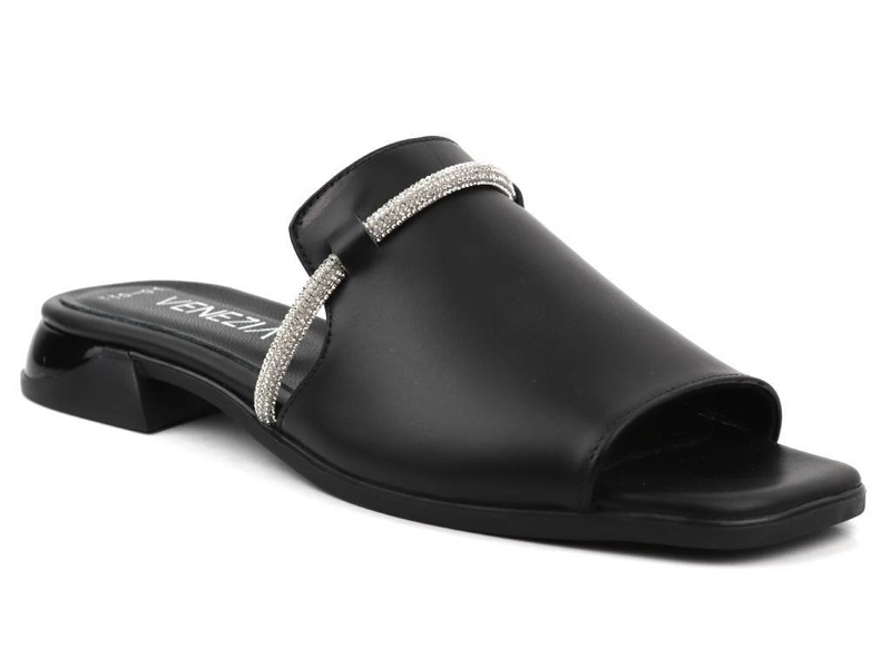 Eleganckie klapki damskie na niskim obcasie - VENEZIA 08-330, czarne