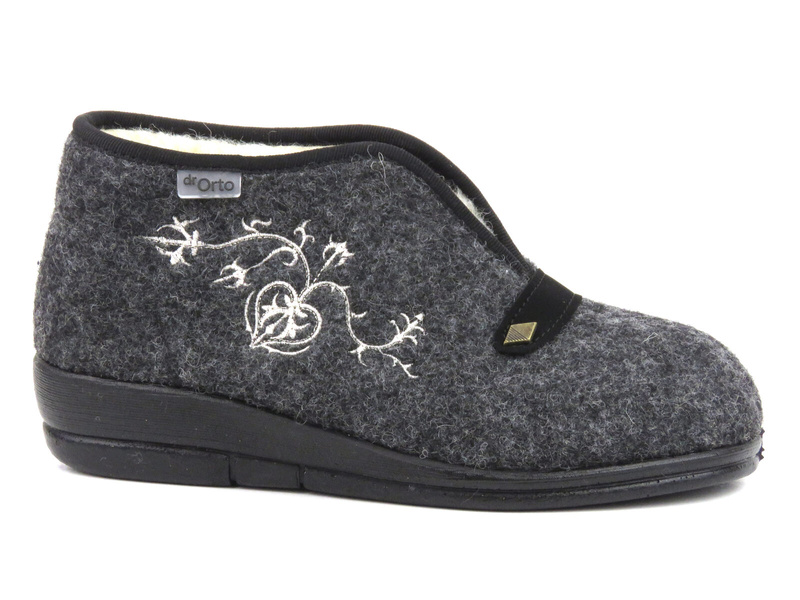 Kapcie, buty damskie ortopedyczne- Befado dr Orto 031D028, czarne