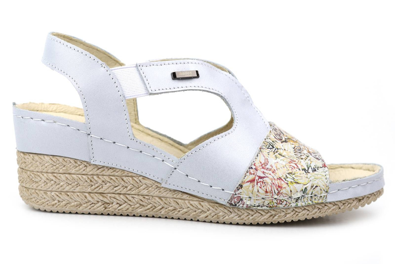 Sandały damskie na koturnie - Helios Komfort 108, srebrne