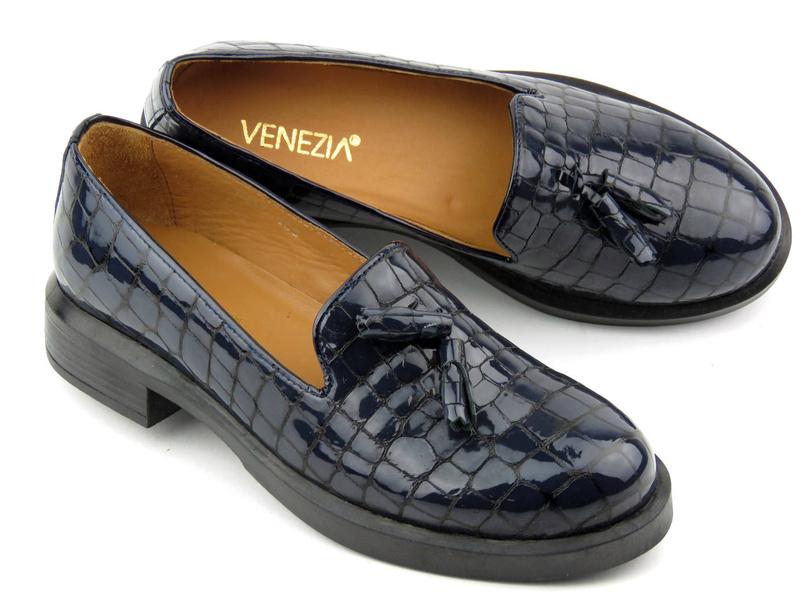 Mokasyny damskie ozdobione chwostem - VENEZIA 7217-505, granatowe