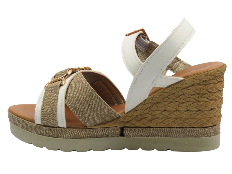 Sandały damskie na koturnie - INBLU FG-41, białe