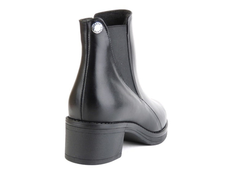 Skórzane botki damskie na obcasie - Agxbut 535, czarne