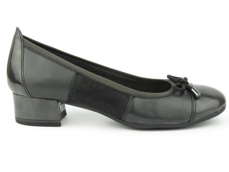 Skórzane czółenka na niskim obcasie - Tamaris 22300-29, czarne