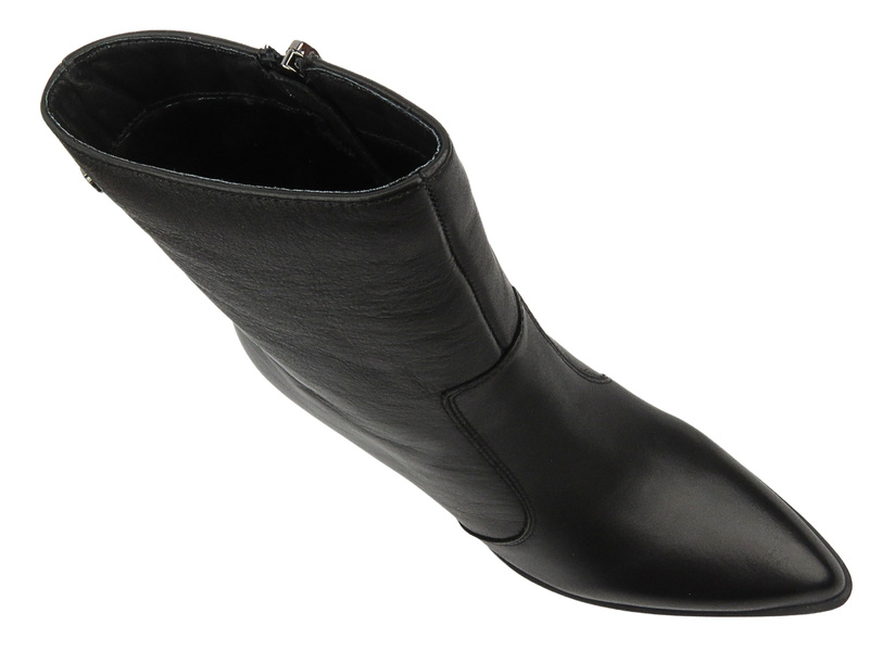 Eleganckie botki damskie na obcasie - Carmela 161875, czarne na suwak