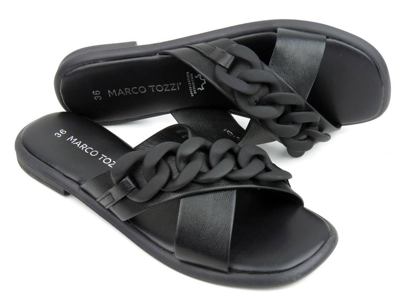 Skórzane klapki damskie z ozdobnym łańcuchem - MARCO TOZZI 27121, czarne