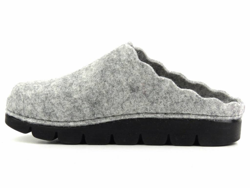 Filcowe kapcie damskie Manitu 320070-91, szare