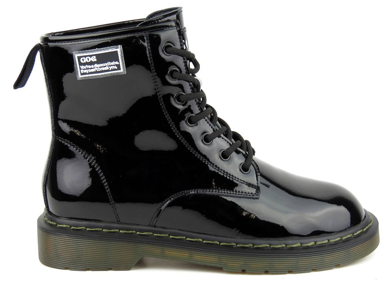 Botki damskie, martensy ze skóry lakierowanej - GOE II2N4050, czarne