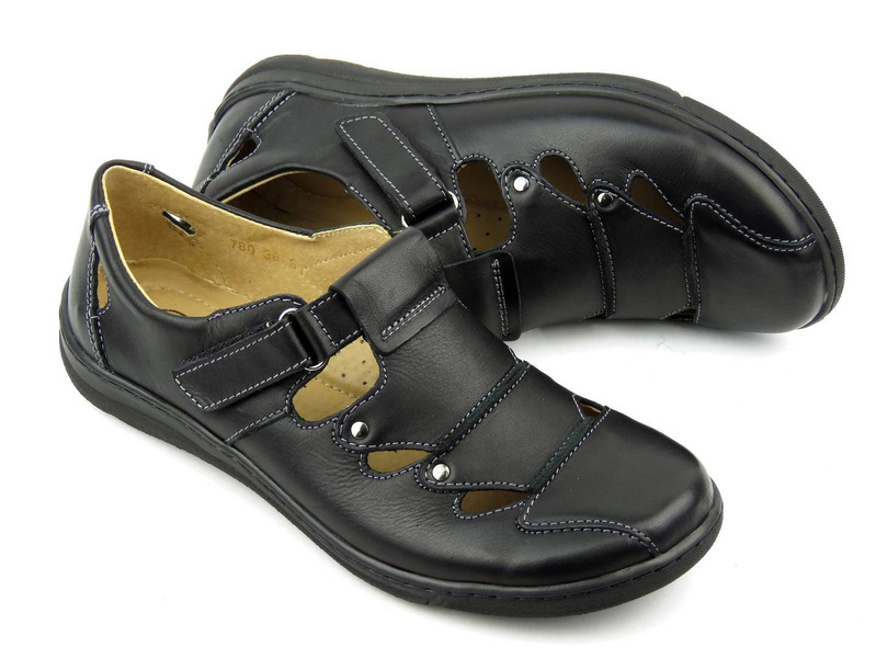 Wiosenne półbuty damskie z wycięciami - Helios Komfort 780, czarne