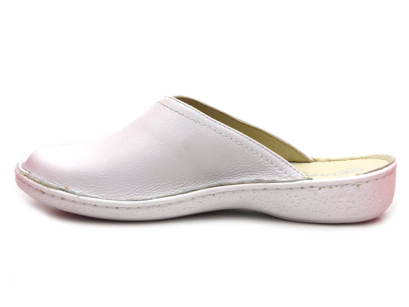 Lekkie i wygodne klapki damskie - Helios Komfort 660, białe