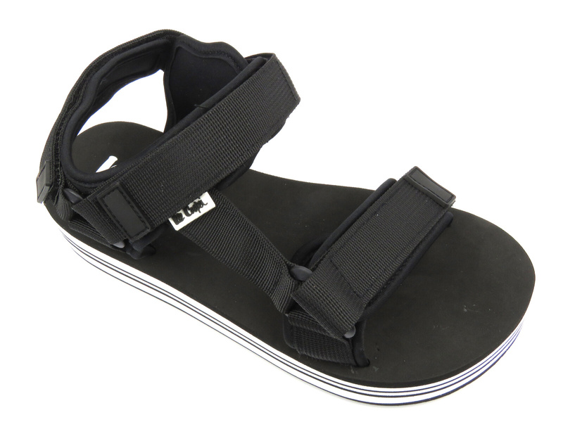 Sportowe sandały damskie na platformie- Lee Cooper LCW-24-05-2753L, czarno-białe