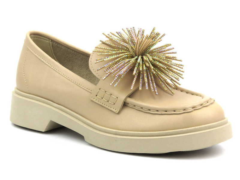 Półbuty, loafersy damskie na grubej podeszwie - CheBello 4383, beżowe