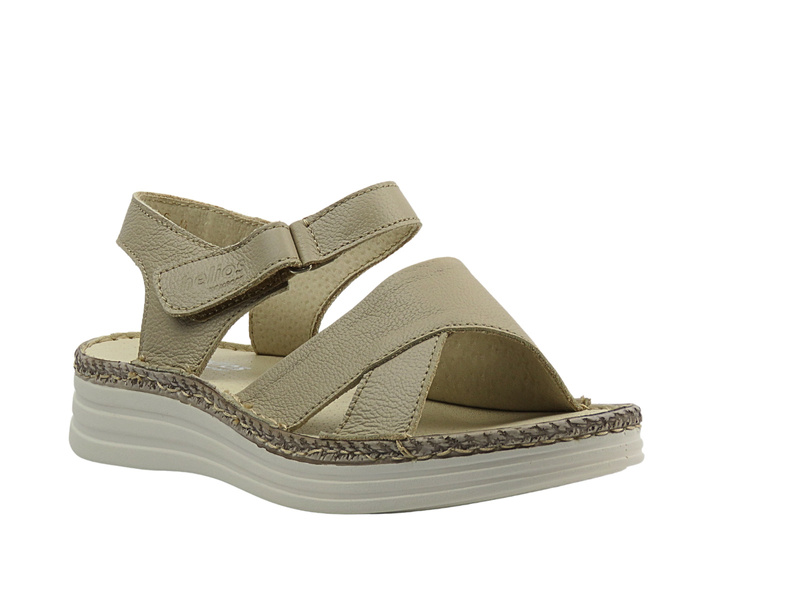 Skórzane sandały damskie ze skrzyżowanymi paskami ecru HELIOS Komfort 123