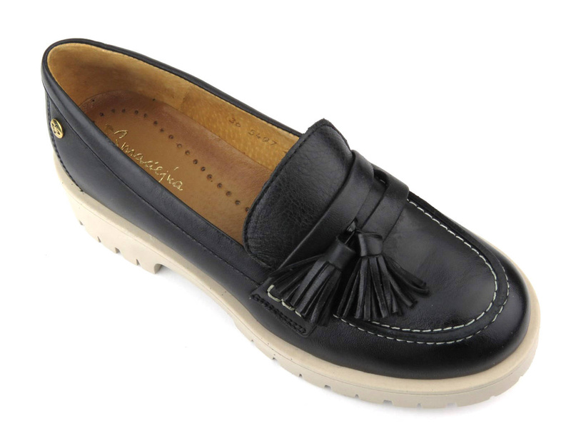 Półbuty, loafersy damskie MACIEJKA 05497-01, czarne
