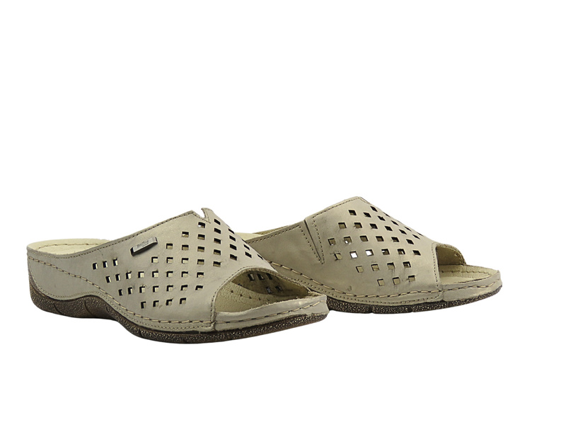 Wygodne, miękkie klapki damskie złote HELIOS Komfort 105-2