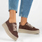 Wygodne sneakersy damskie ze skóry naturalnej zamszowej na platformie Filippo DP6122/26, brązowe