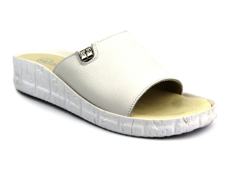 Klapki damskie skórzane płaskie białe Helios Komfort 130