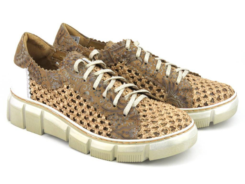 Półbuty damskie ażurowe, sneakersy - Maciejka 05850-04, beżowe