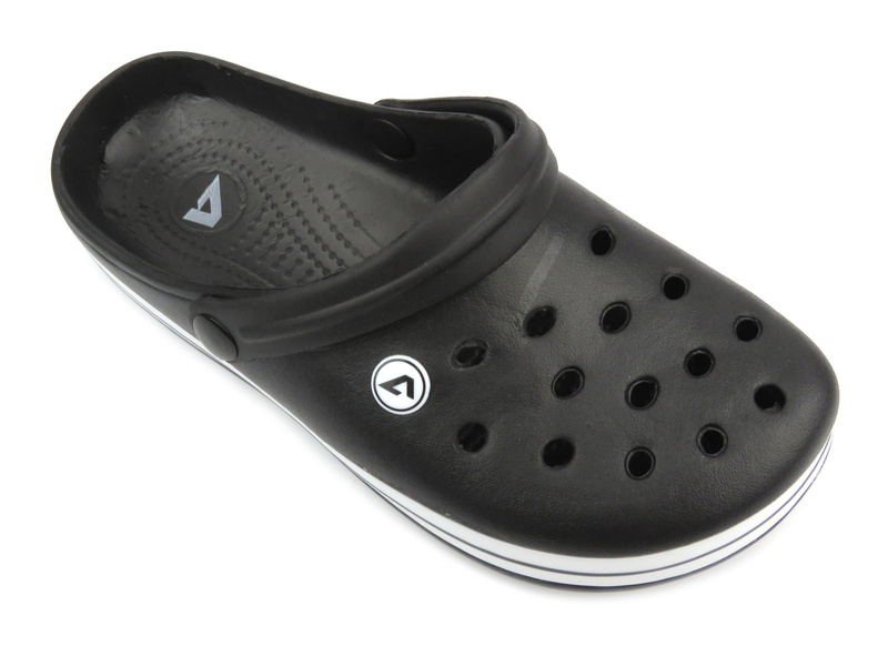 Młodzieżowe klapki basenowe- AMERICAN CLUB 02/24 ,czarne