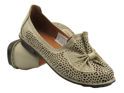 Ażurowe półbuty, mokasyny damskie - Comfortabel 830036-08, beżowe