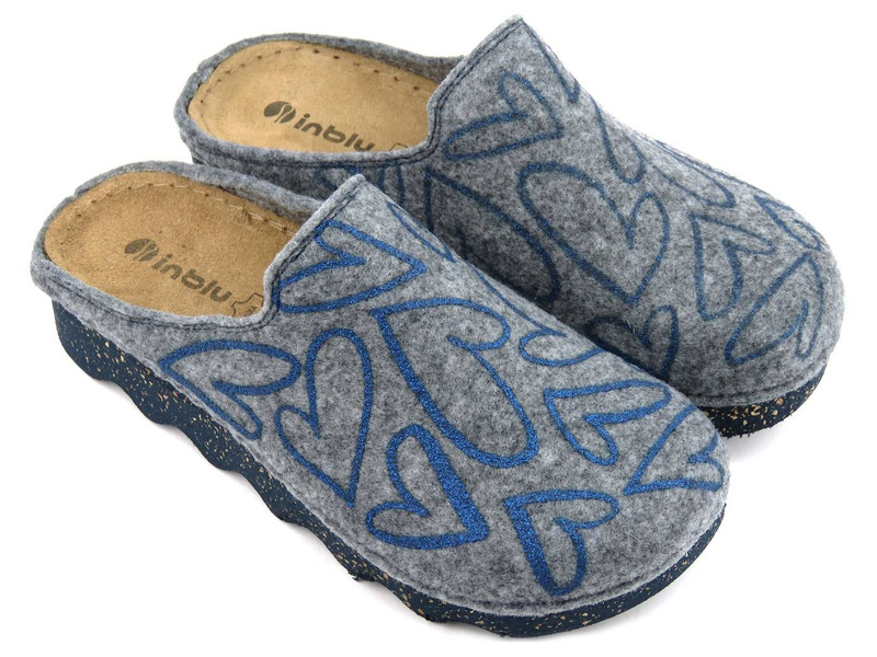 Kapcie damskie z ekologicznego filcu - INBLU DK-07, szare w serca