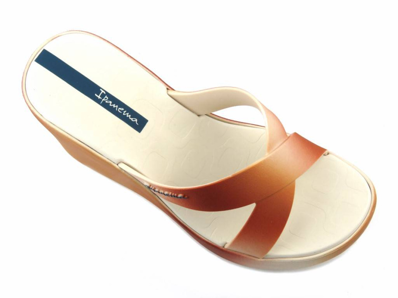 Gumowe klapki damskie na koturnie - IPANEMA 83423, beżowo-brązowe