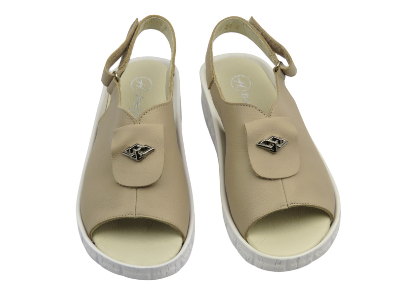 Sandały damskie skórzane ecru Helios Komfort 140