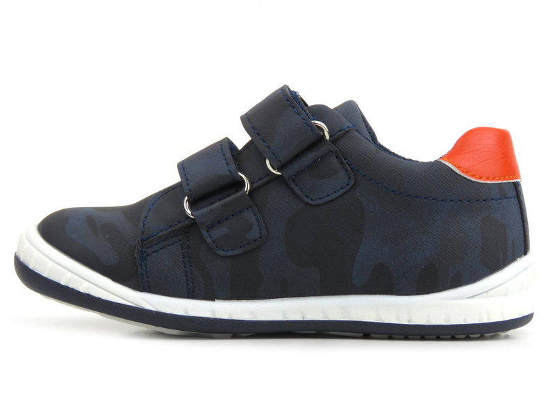 Półbuty, buty sportowe dziecięce ze skórzaną wyściółką - Wojtyłko 22006, granatowe w moro