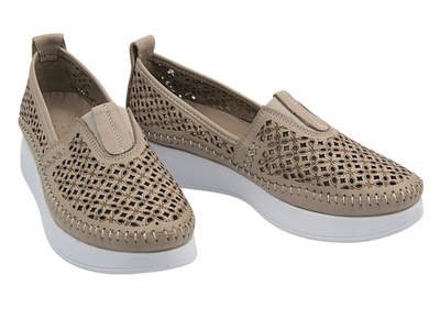 Ażurowe półbuty damskie jasnoszare Nika Komfort H0712