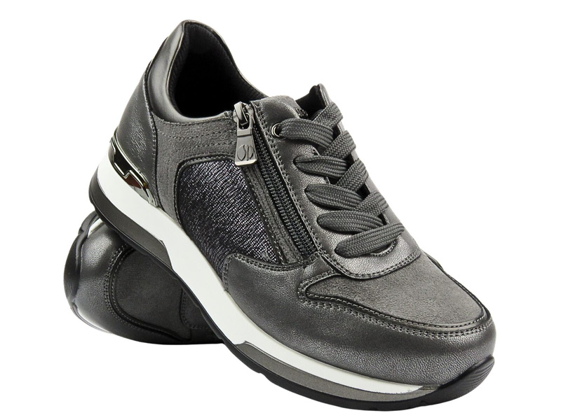 Wygodne sneakersy damskie ze skóry ekologicznej szare Inblu IN-390