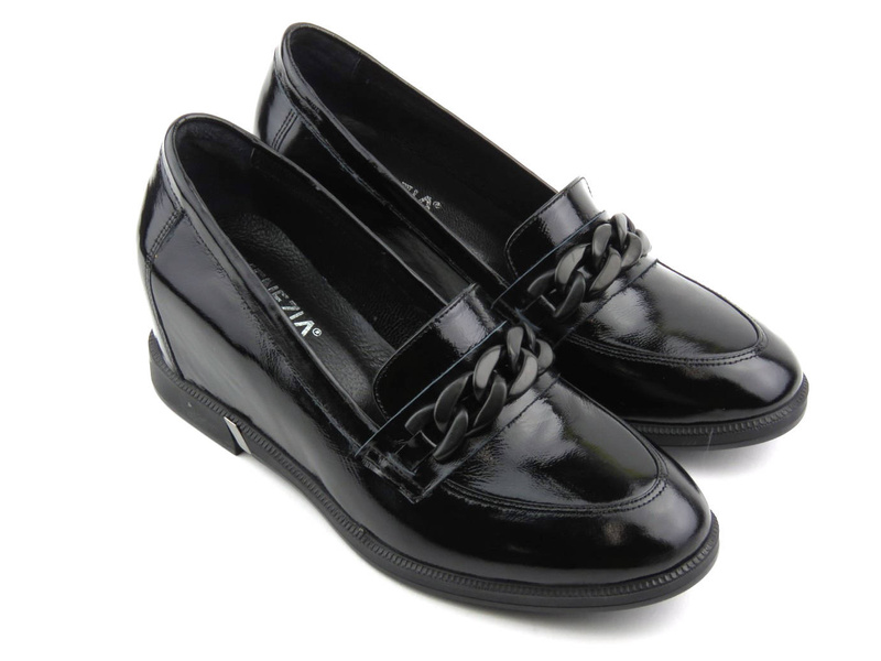 Lakierowane półbuty damskie na ukrytym koturnie - VENEZIA 1426 R010, czarne