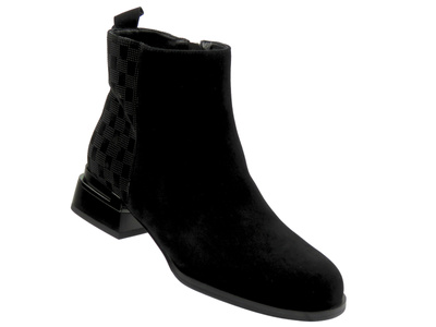 Ocieplane botki damskie zamszowe- S. Barski JC52-853, czarne