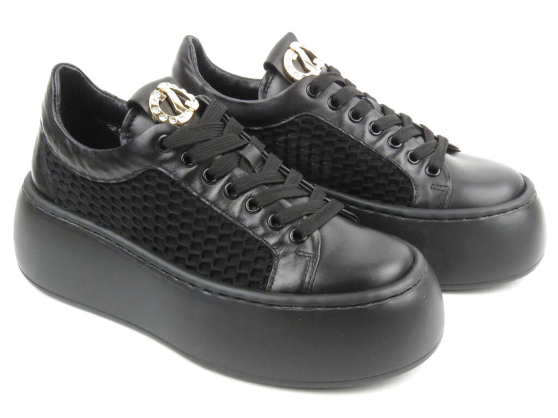 Skórzane buty damskie na platformie - Carinii B9405, czarne