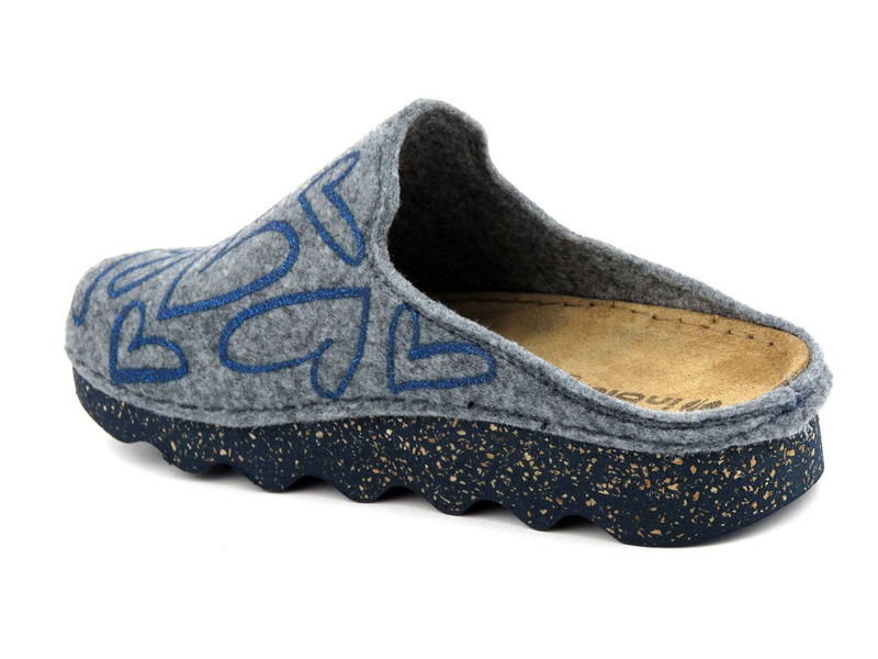 Kapcie damskie z ekologicznego filcu - INBLU DK-07, szare w serca
