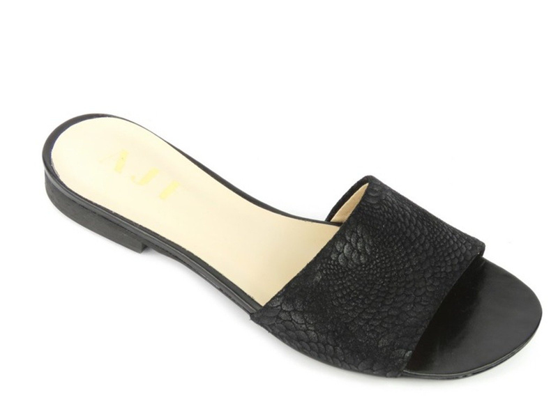 Klapki damskie AJF 01041