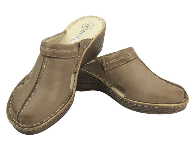 Wygodne klapki damskie na koturnie - Helios 624, beżowe