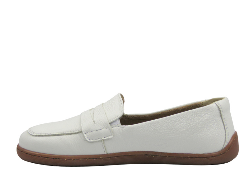 Barefooty, półbuty damskie Helios 433 białe wsuwane