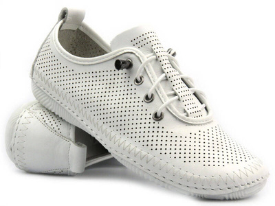 Ażurowe półbuty damskie ze skóry naturalnej - Artiker 54C0831, białe