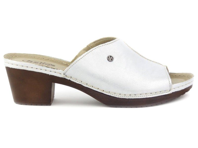 Skórzane klapki damskie na klocku - HELIOS Komfort 222, srebrne