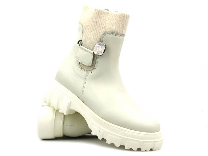 Botki, trzewiki damskie lakierowane - VENEZIA 3629, kremowe