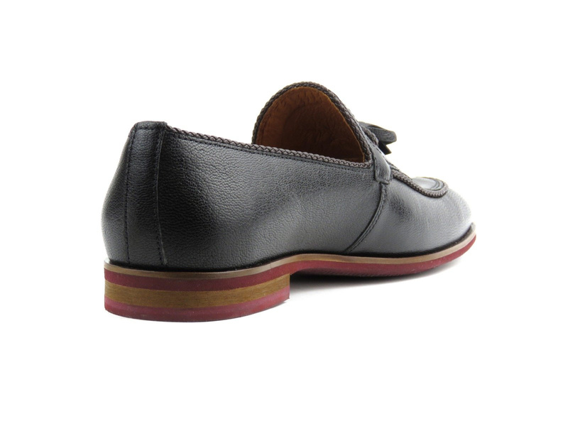 Loafersy męskie z chwostami Conhpol 5607