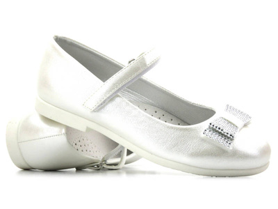 Eleganckie buty, czółenka komunijne na obcasie - Wojtyłko 22018, białe