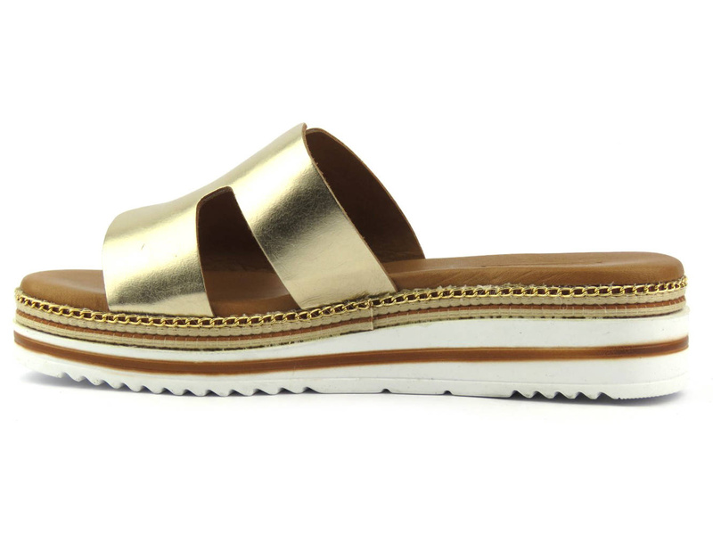 Skórzane klapki damskie na ozdobnej platformie - VENEZIA 261604, złote